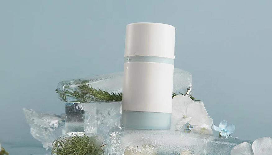 Packaging That Stands Out: Bold Deodorant Bottle Designs