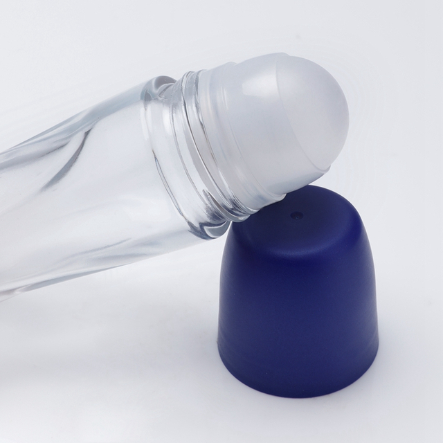 Refillable Free Sample Blue Screw Lid 65ml Ball Diameter 28.6mm Height 146mm Multifunctional Empty Clear Eco Friendly Deodorant Roll On Bottle for Fragrance Essential Oil Antiperspirant