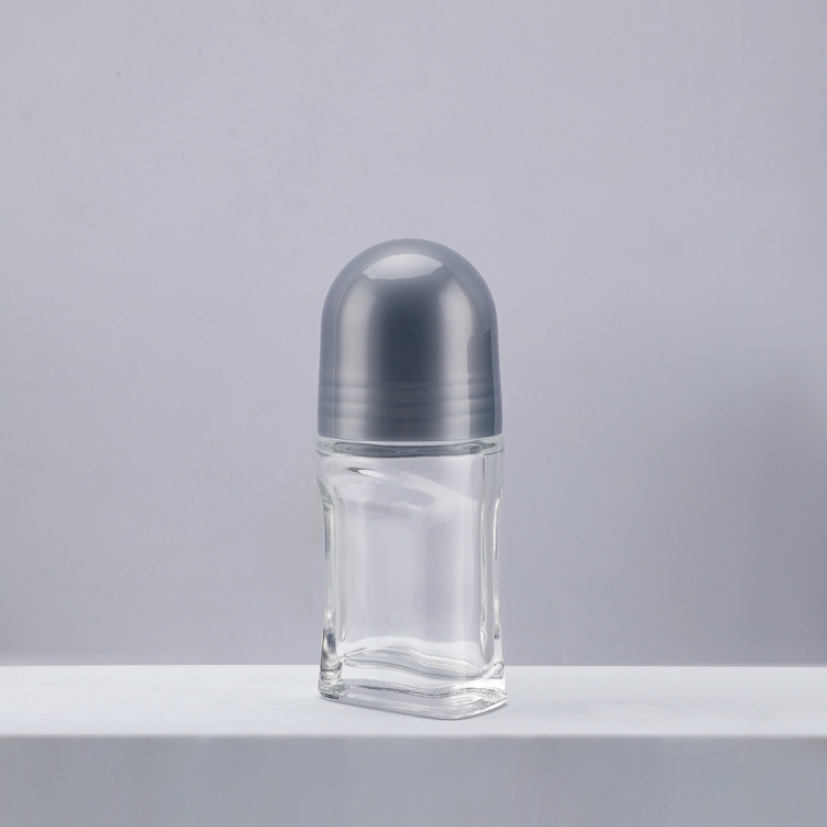 Private Label Competitive Price Simplicity Good Quality Free Sample Essential Oil Container Perfume Custom Color And Size Screw Lid Clear 50ml Empty Roll on Bottle Glass