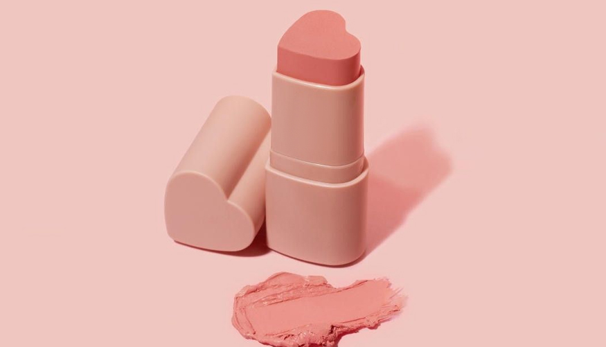 Adding Functionality To Blush Packaging: Travel-Size Options