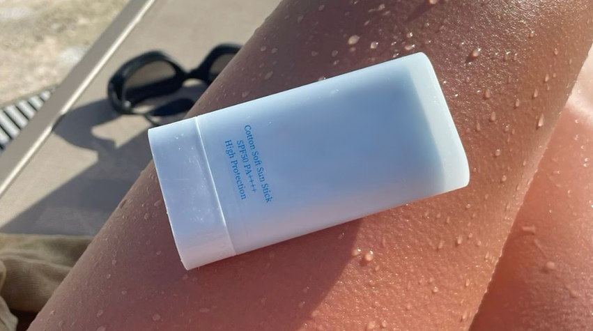 Glass Vs. Plastic Deodorant Bottles: Which Is Right for You?
