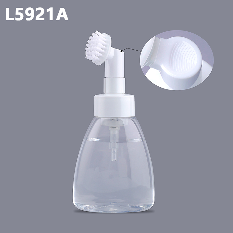 High End Wholesale 42/410 Plastic White Foam Pump with Plastic Brush