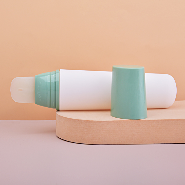 Facial Cleanser Plastic Gel Bottle Squeeze 100g Cosmetic Packing Container Eye Cream Tube Packaging with Soft Silica Gel Brush