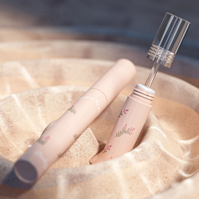 Private Label Personalized 4ml 4.1ml PETG Empty Round Shape Container Transparency Lip Gloss Tube