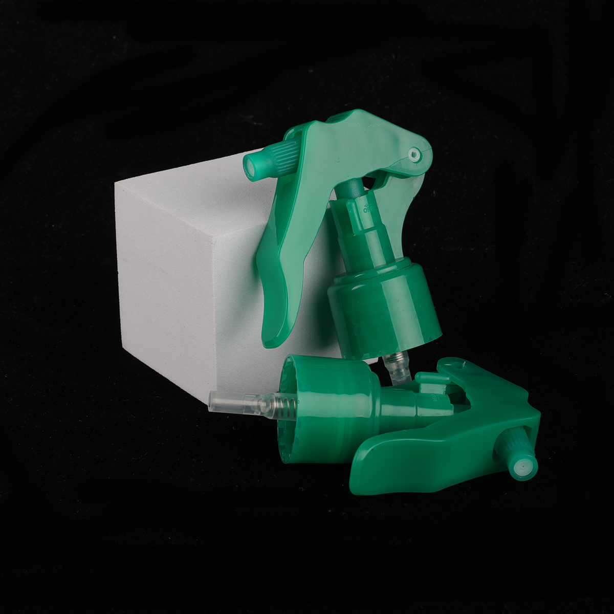 Good Price Smooth Ribbed Plastic 20mm 24mm 20/410 24/410 24/415 28/410 Mini Trigger Sprayer 