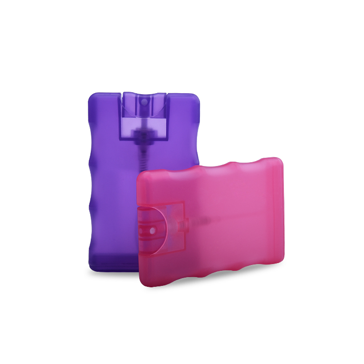 Factory Non Spill Custom Liquid OEM ODM 20ml Wholesale Empty Portable Plastic Credit Card Perfume Sprayer 