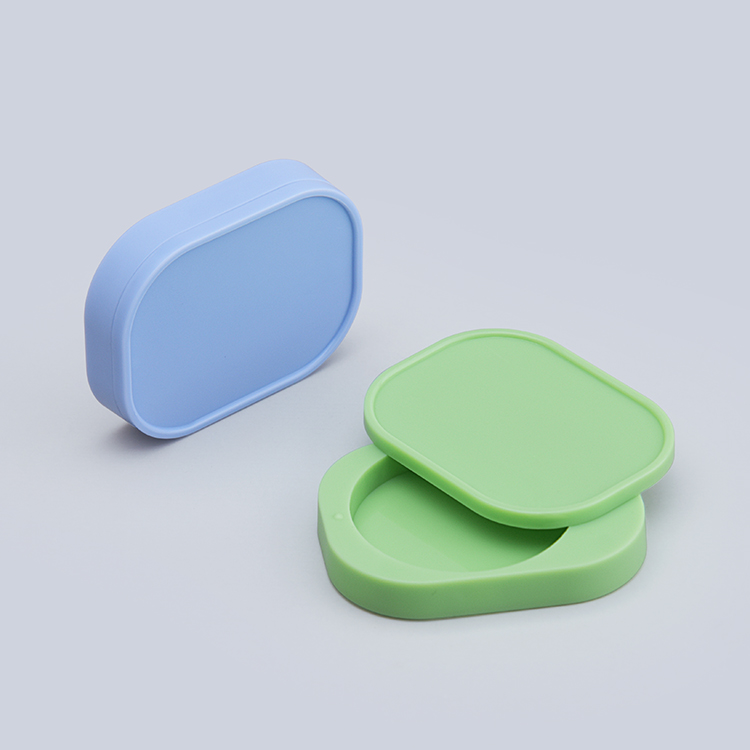 PP Plastic Packaging Cosmetic Container 4g Foundation Concealer Highlight Cream Case Custom