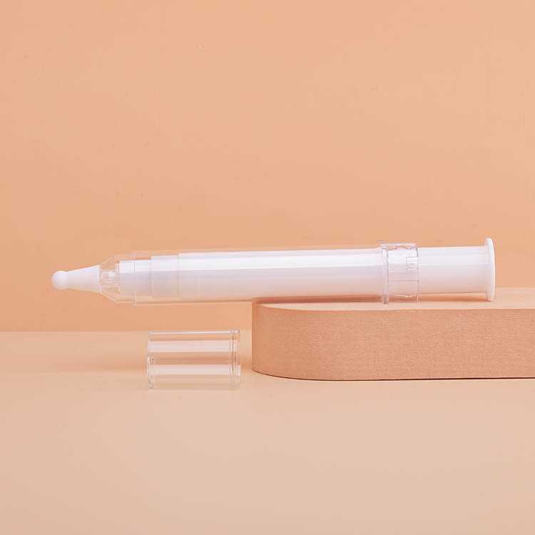 Cosmetic Dual Layer Round Applicator Container Syringe Shaped Unique Airless Injection 10ml 20ml Eye Cream Bottles