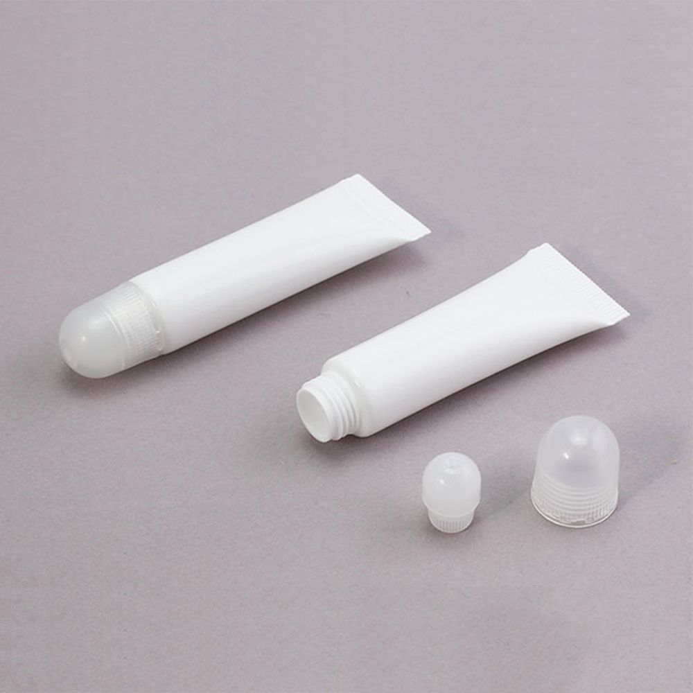 Dome Tip Soft Squeeze Tube For Moisturizing Lip Balm Lip Care