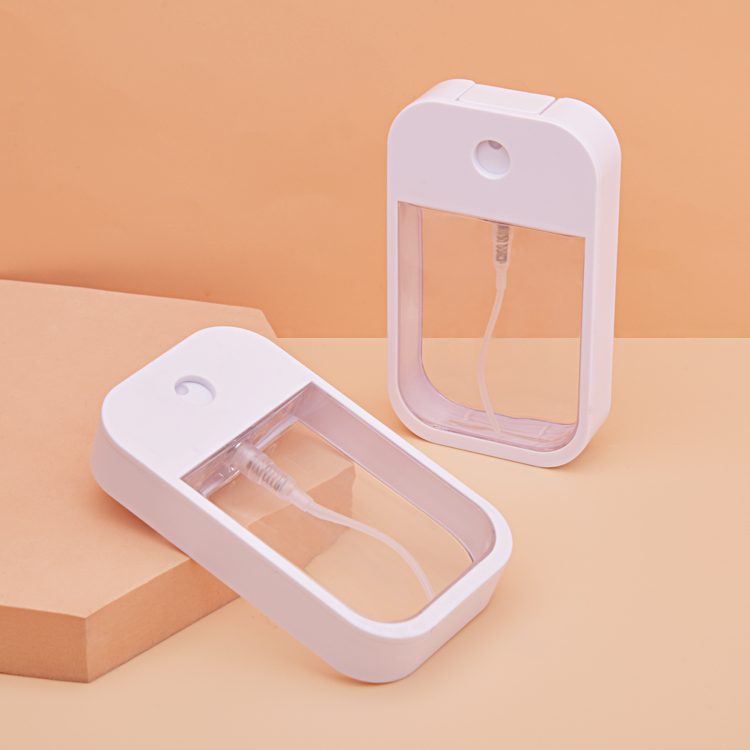 45ml Square Pocket Card Spray Hand Sanitizer Perfume Spray Bottle Personal Care Plastic Pocket Sprayer Bottle