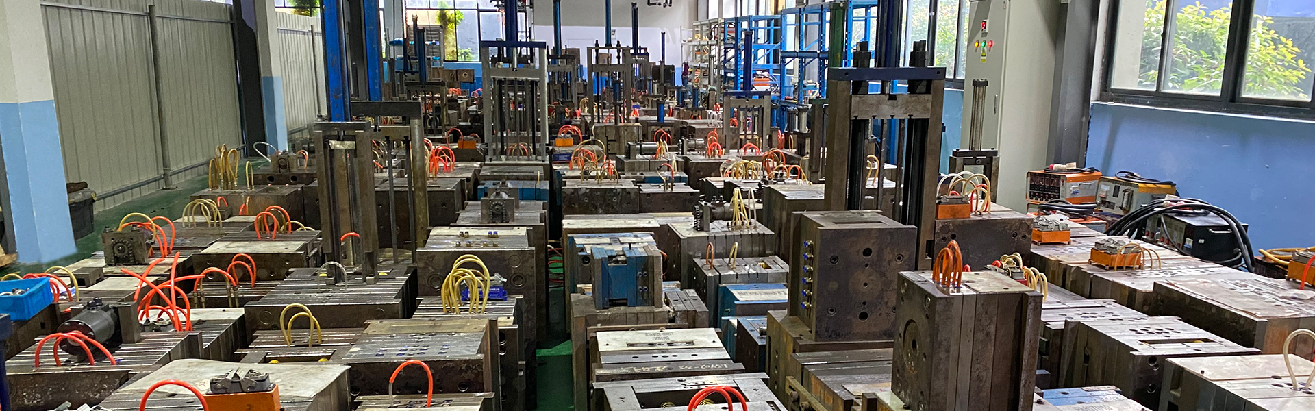 Dispenser Pump Mould Warehouse Live